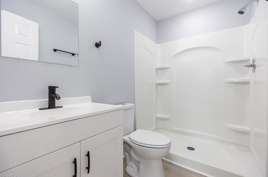 1309 Ragan Ave, High Point NC  27260-6826 exterior