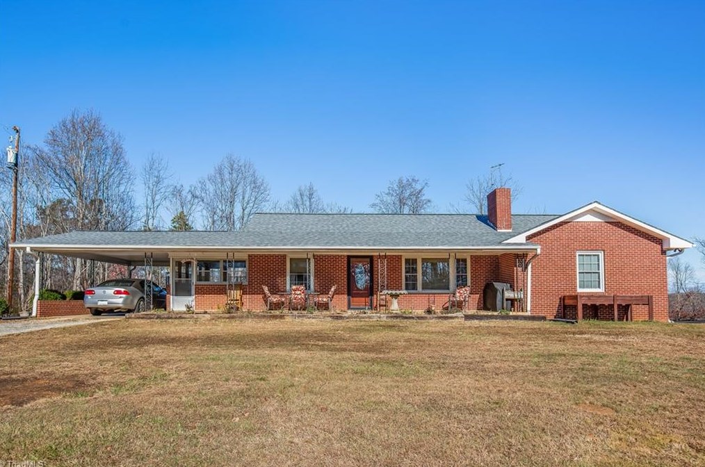 1501 Jewel Rd, Hartman, NC 27016