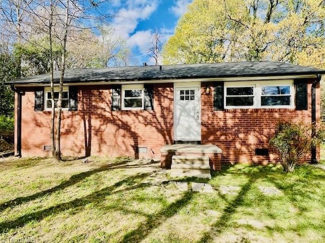 5 Ross Ct, Greensboro, NC 27401-3835