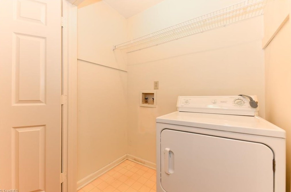 1202 Watermark Ct, High Point NC 27265-2332 exterior