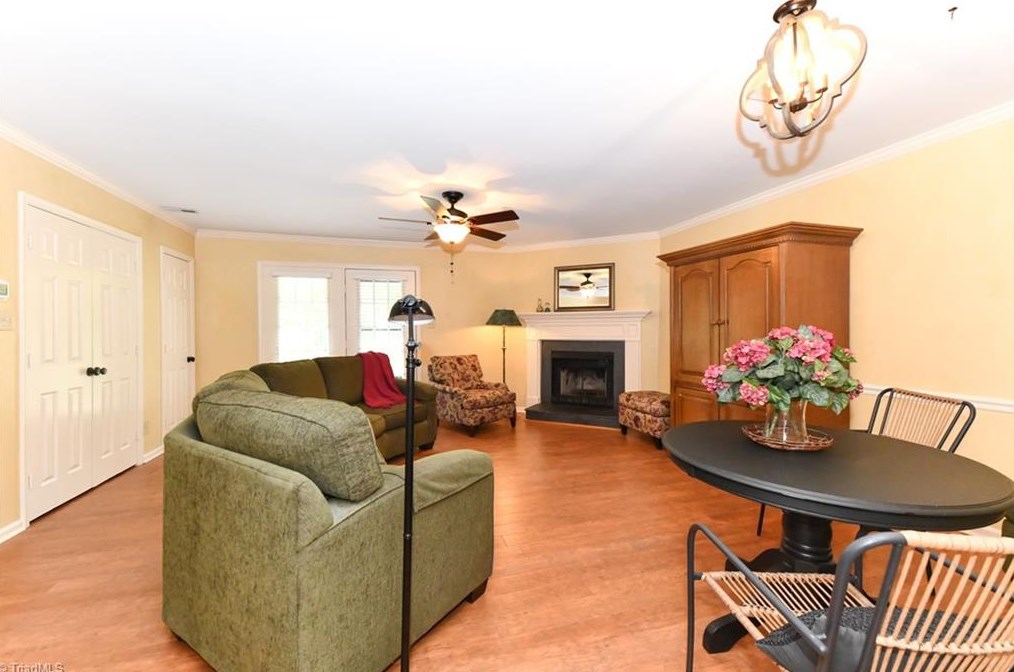 1202 Watermark Ct, High Point NC 27265-2332 exterior