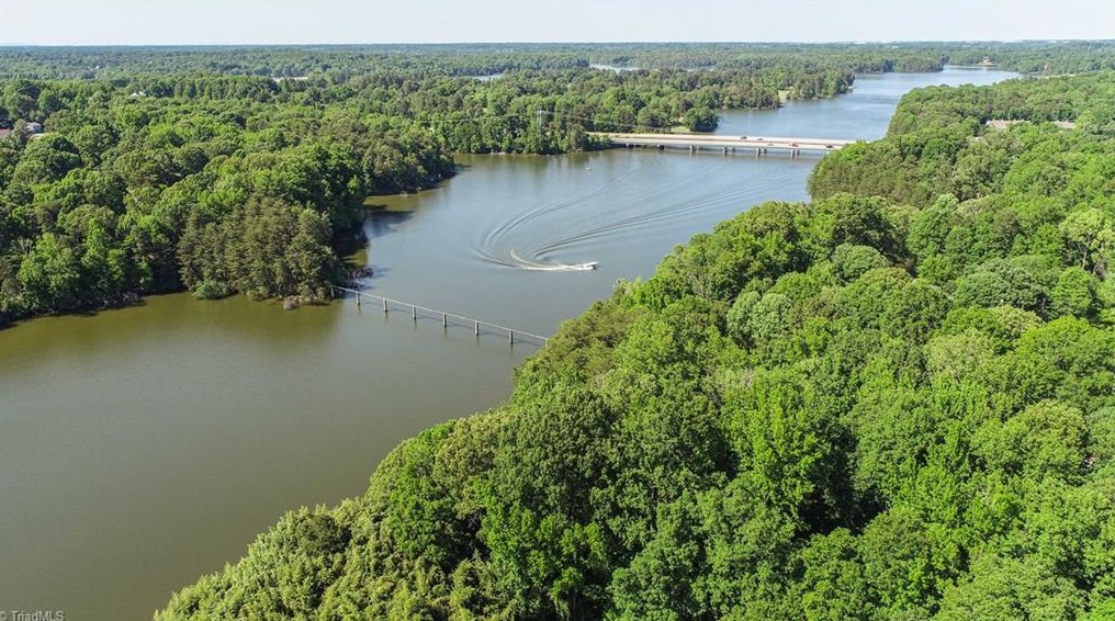 1202 Watermark Ct, High Point NC 27265-2332 exterior