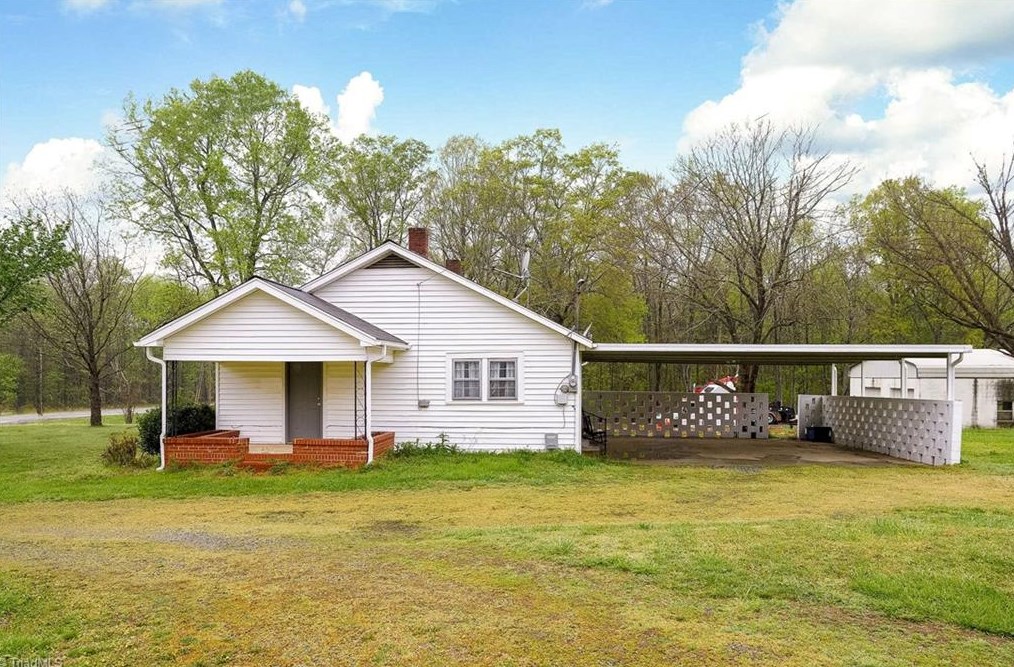 6991 E Us Hwy 64, Lexington, NC 27292