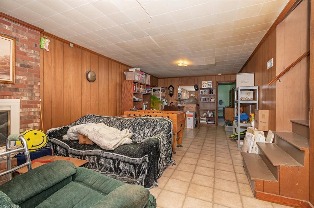 3019 Joan Ave, Greensboro NC  27455-1646 exterior