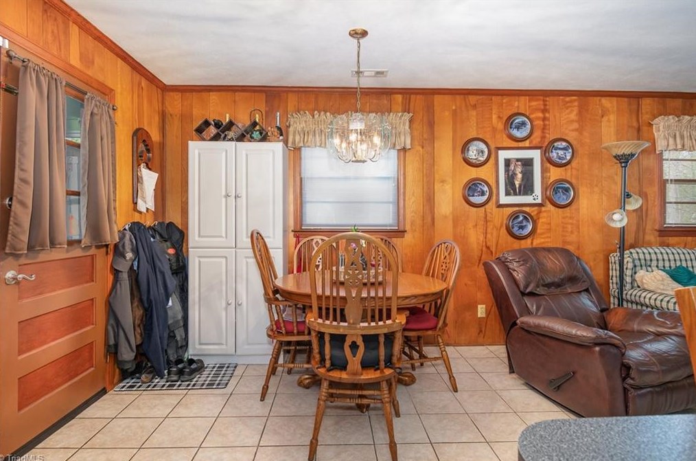 3019 Joan Ave, Greensboro NC  27455-1646 exterior