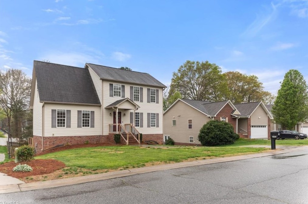 2442 Joshua Ln, Winston Salem, NC 27127-7610