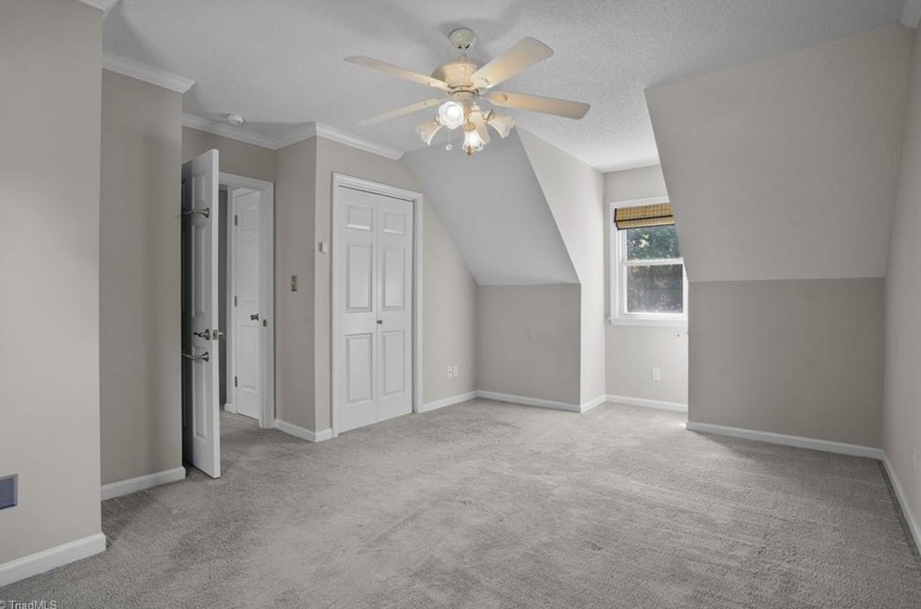 118 Cambridge Square Ln, Kernersville NC  27284-2312 exterior