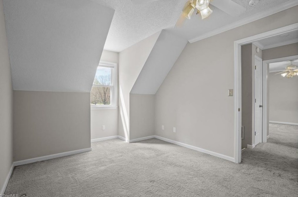 118 Cambridge Square Ln, Kernersville NC  27284-2312 exterior