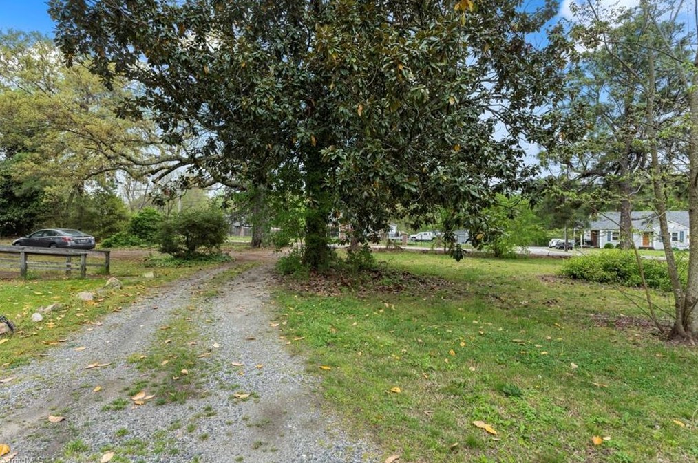 4606 Old Randleman Rd, Greensboro NC  27406-9234 exterior