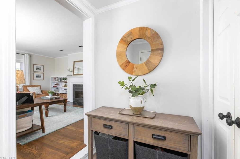 1704 Colonial Ave, Greensboro NC 27408-4205 exterior