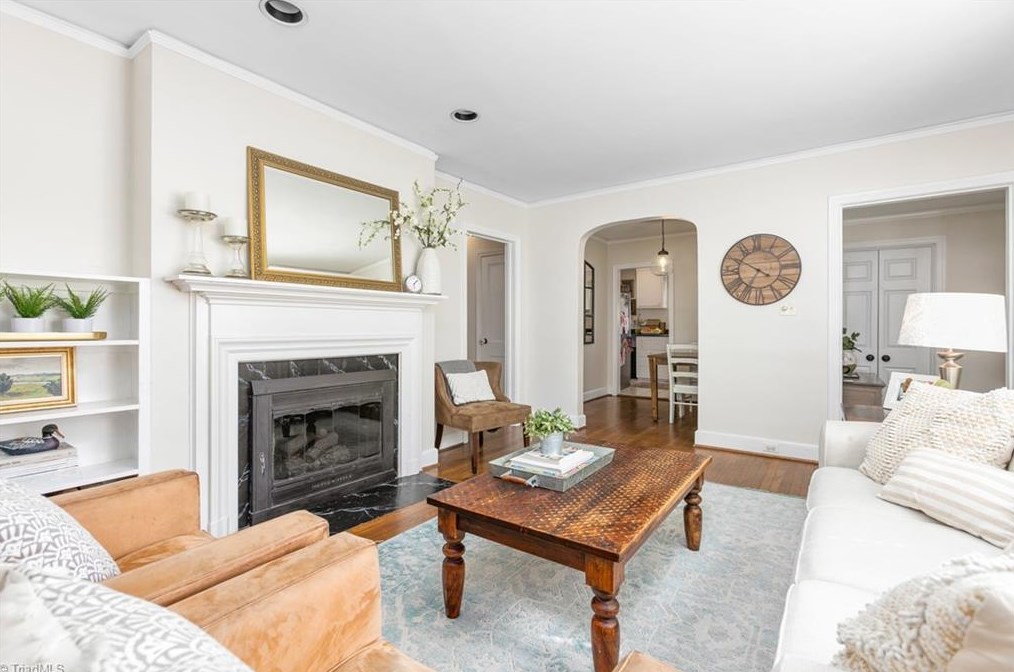 1704 Colonial Ave, Greensboro NC 27408-4205 exterior