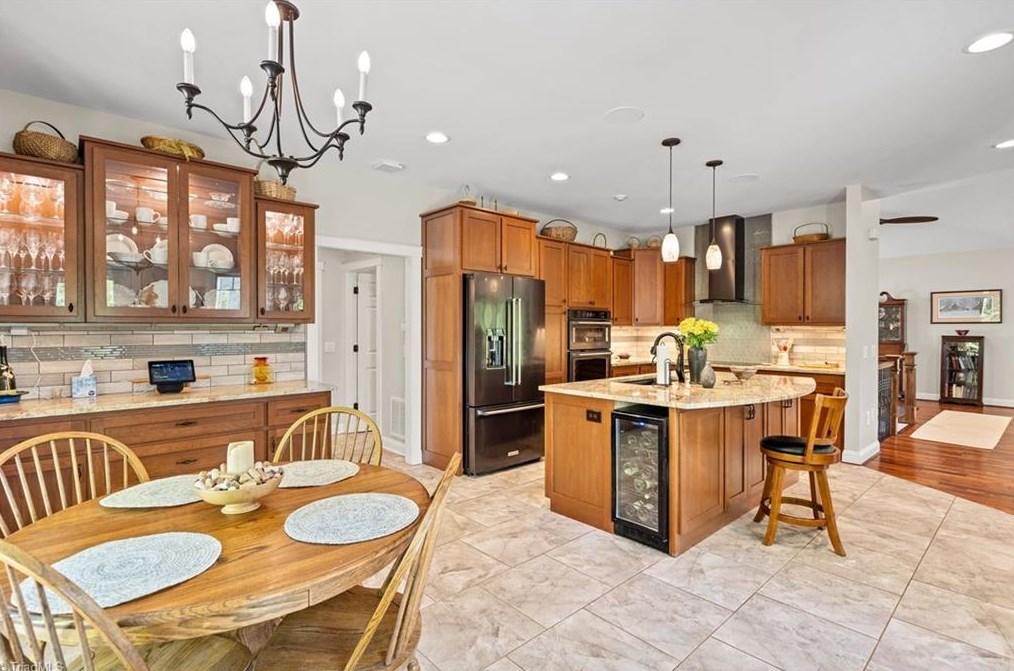 267 Devotion Farm Way, Thurmond NC 28683-8149 exterior