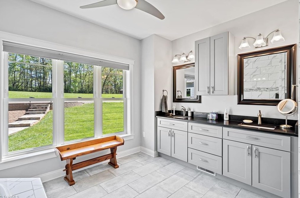 267 Devotion Farm Way, Thurmond NC 28683-8149 exterior