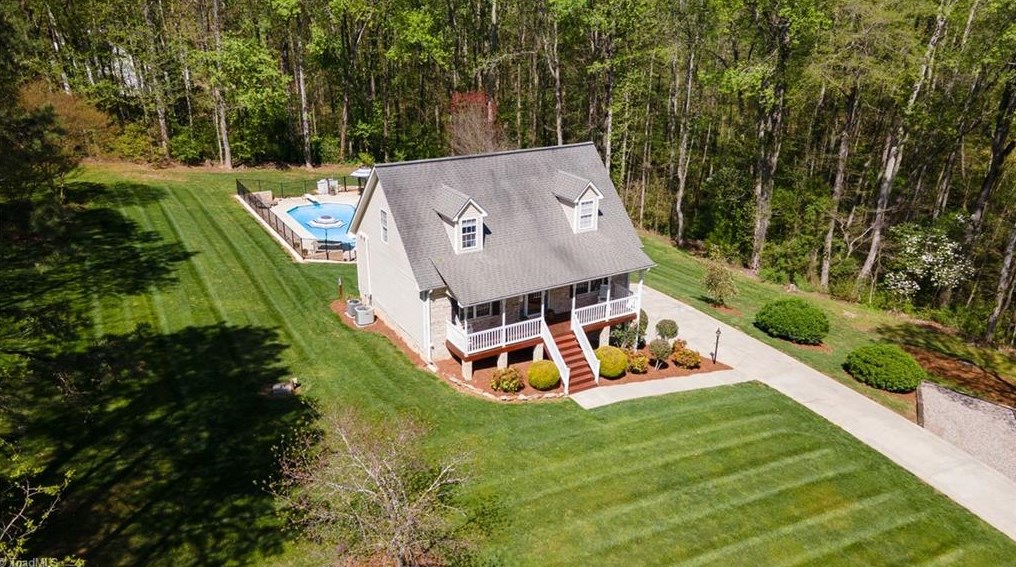 273 Madelyn Dr, Lexington, NC 27295
