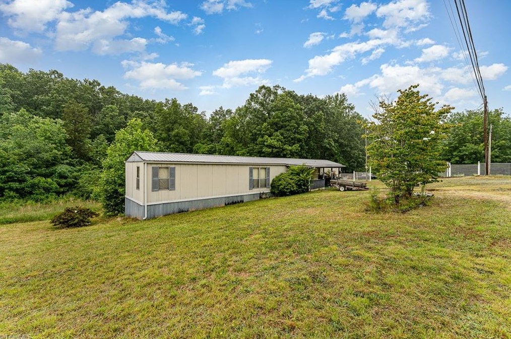 1360 Wright Rd, Lexington, NC 27292