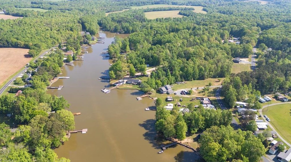 429 Riverview Ln, Lexington NC  27292-8853 exterior