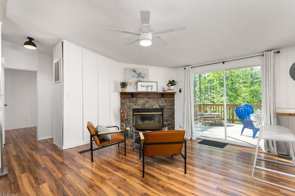 429 Riverview Ln, Lexington NC  27292-8853 exterior