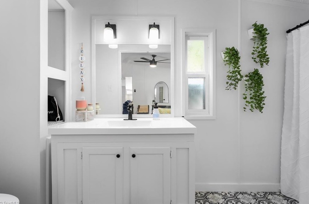 429 Riverview Ln, Lexington NC  27292-8853 exterior