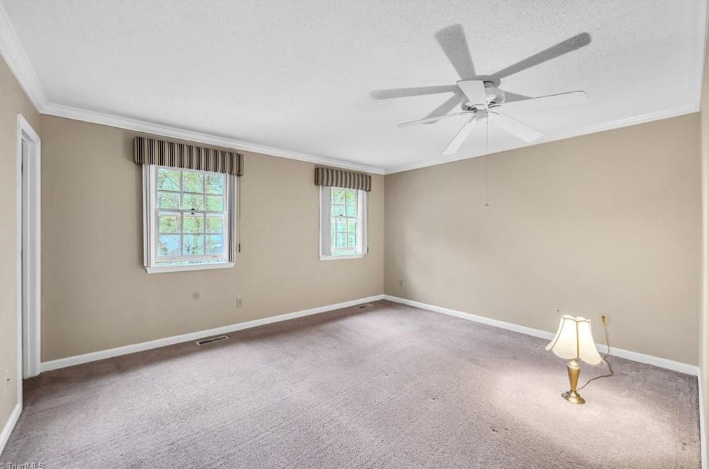 2534 White Fence Way, High Point NC  27265-9307 exterior