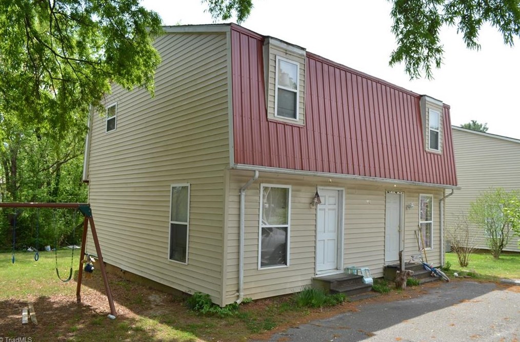 132 Oakland Ave, Kernersville, NC 27284