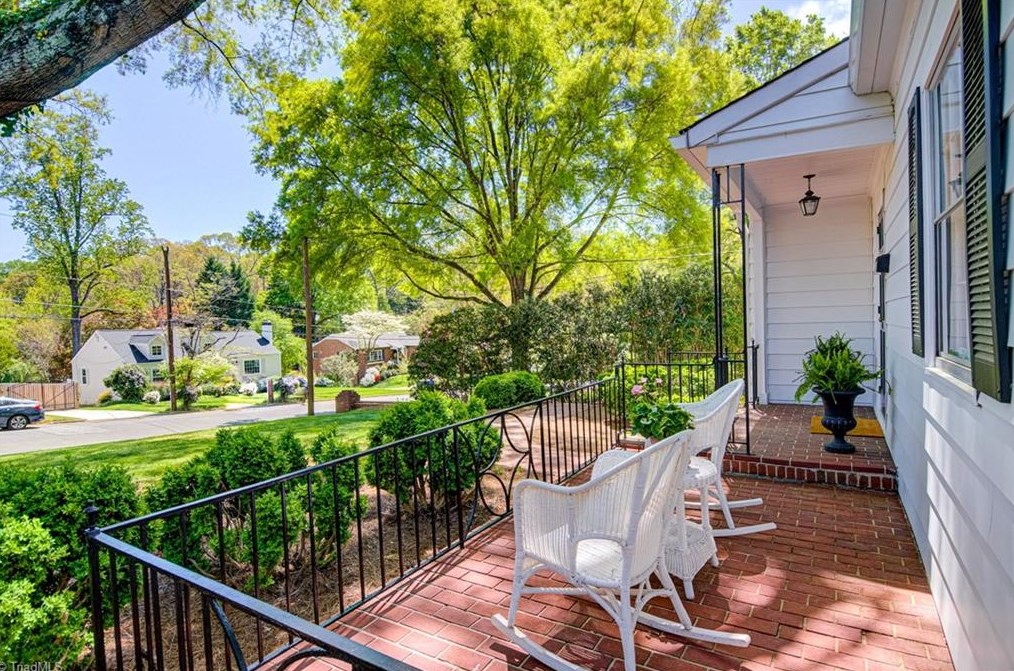 722 Sylvan Rd, Winston Salem, NC 27104-2124