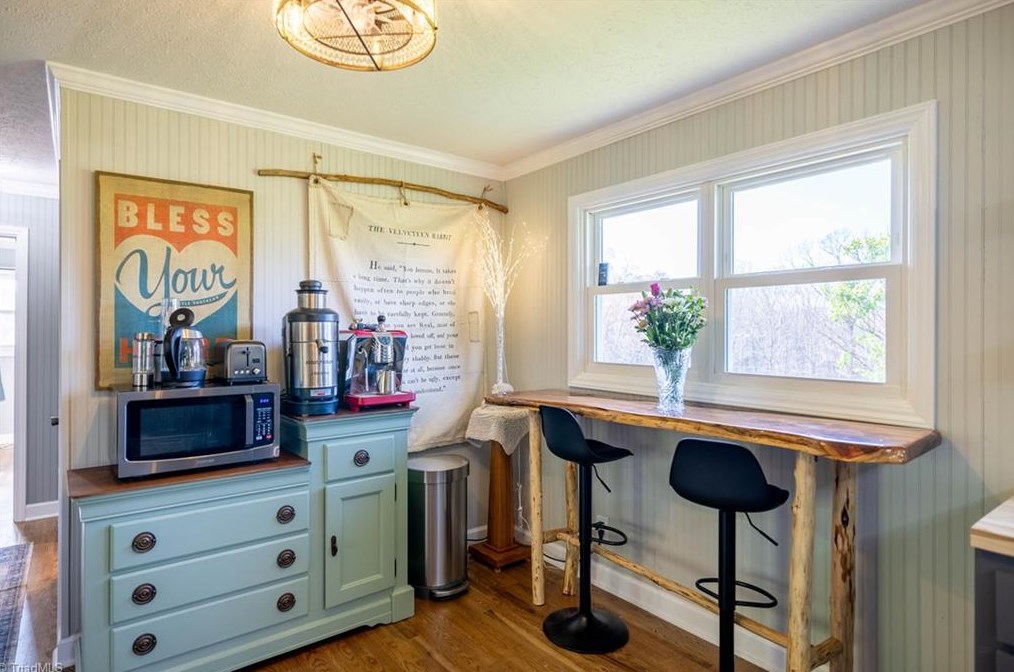 135 Rivers Edge Rd, Edwards Crossroads NC  28675-9766 exterior