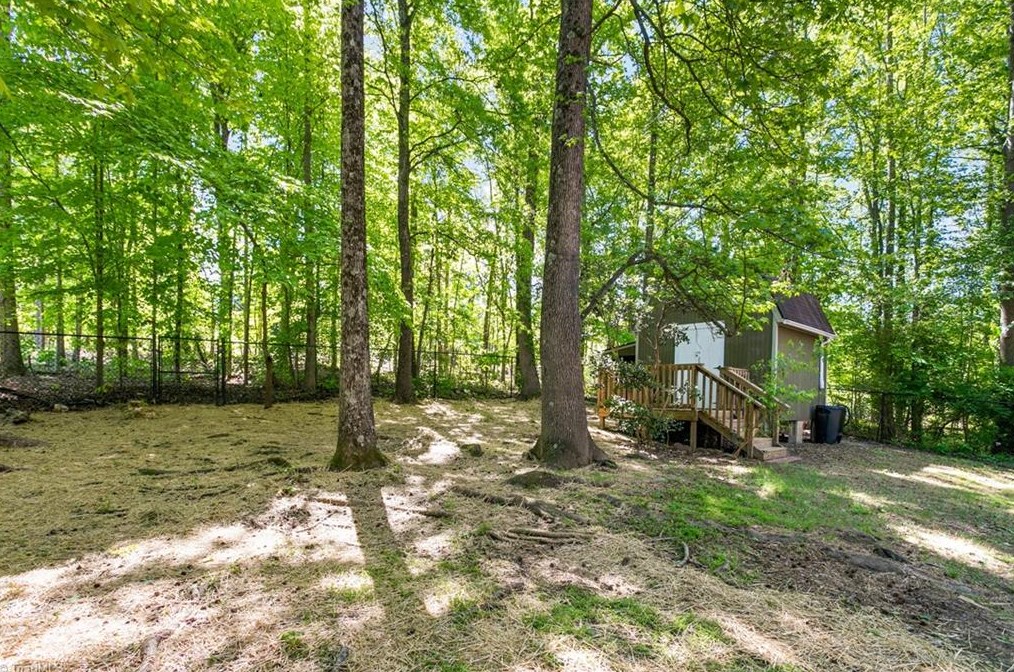 327 Scientific St, High Point NC  27260-4335 exterior