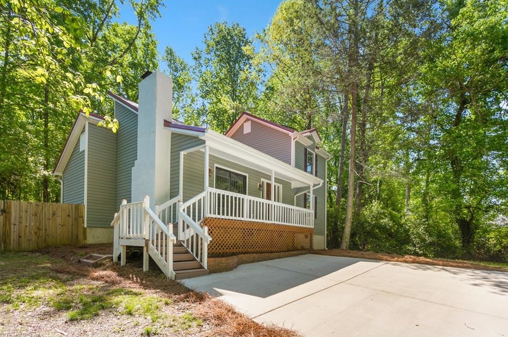 327 Scientific St, High Point NC  27260-4335 exterior