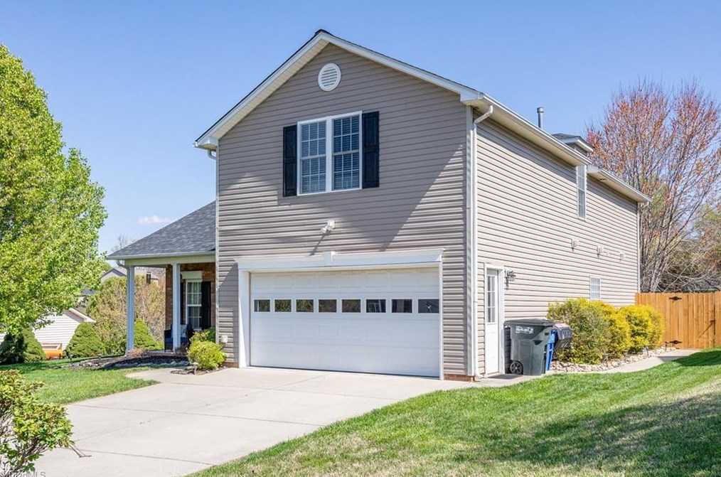 417 Barnsdale Ridge Rd, Kernersville, NC 27284-7080