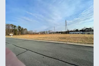 7 River Birch Court, King, NC 27021 - Photo 2