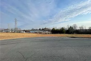 4 River Birch Ct, King, NC 27021 - Photo 2