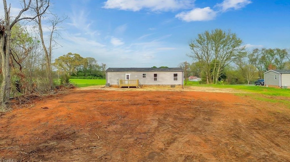 1250 Poplar Springs Rd, Elkin NC 28621-6103 exterior