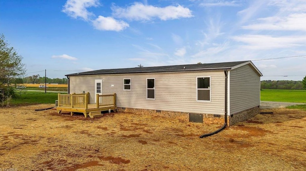 1250 Poplar Springs Rd, Elkin NC 28621-6103 exterior