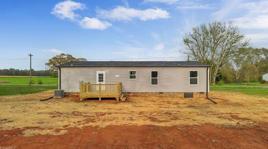 1250 Poplar Springs Rd, Elkin NC 28621-6103 exterior