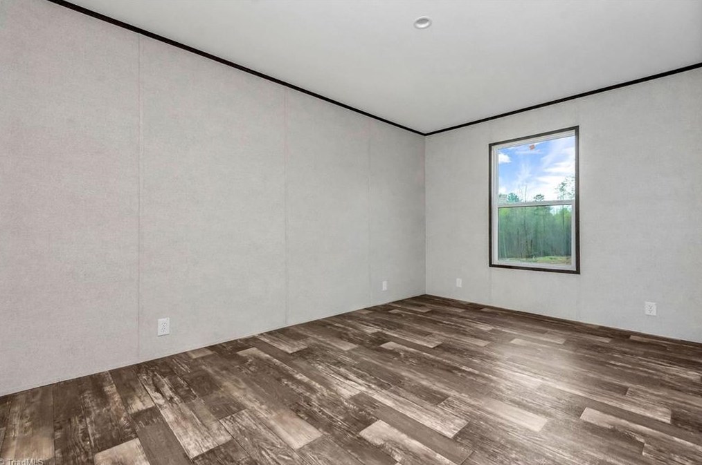 1250 Poplar Springs Rd, Elkin NC 28621-6103 exterior