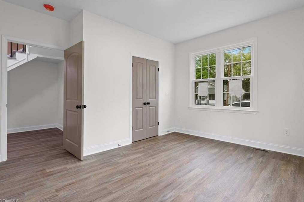 814 Douglas St, Greensboro NC  27406-1813 exterior