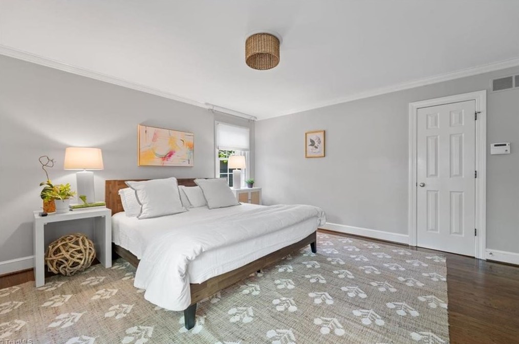 3609 Redfield Dr, Greensboro NC  27410-2829 exterior