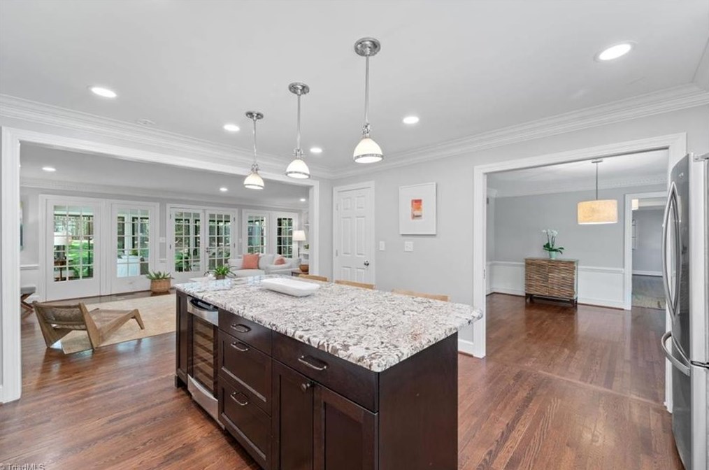 3609 Redfield Dr, Greensboro NC  27410-2829 exterior