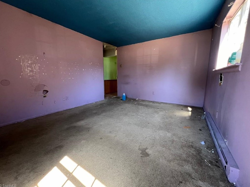 2815 Laguna Ave, Winston Salem, NC 27103-5434