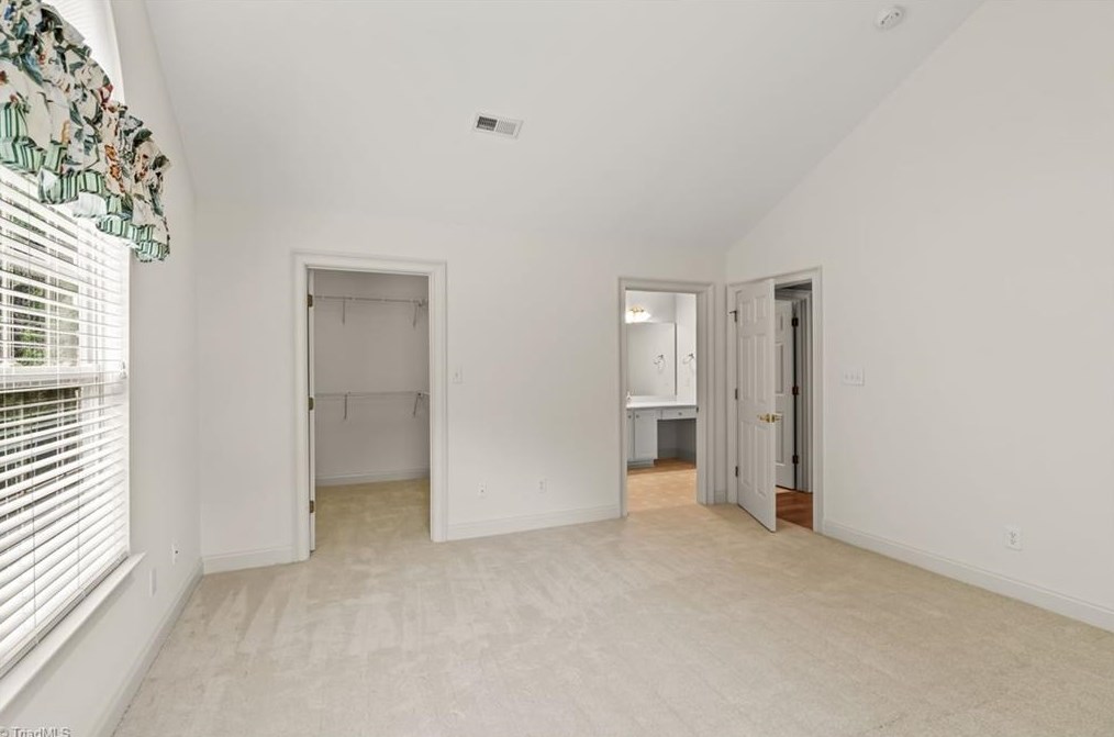 2231 Eagle Nesting Ln, Greensboro NC 27407-3900 exterior