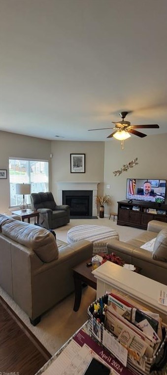 6000 Trailshead Dr, Greensboro, NC 27405-8279