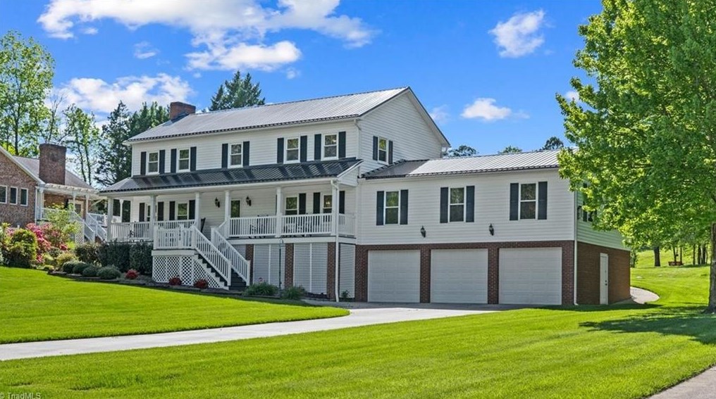 1560 Creek Bed Rd, Kernersville, NC 27284-8909