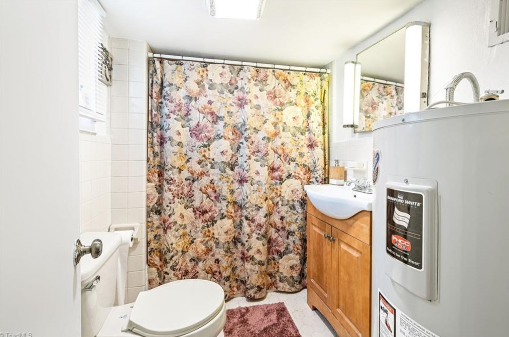 4650 Randleman Lake Rd, Randleman NC  27317-8269 exterior