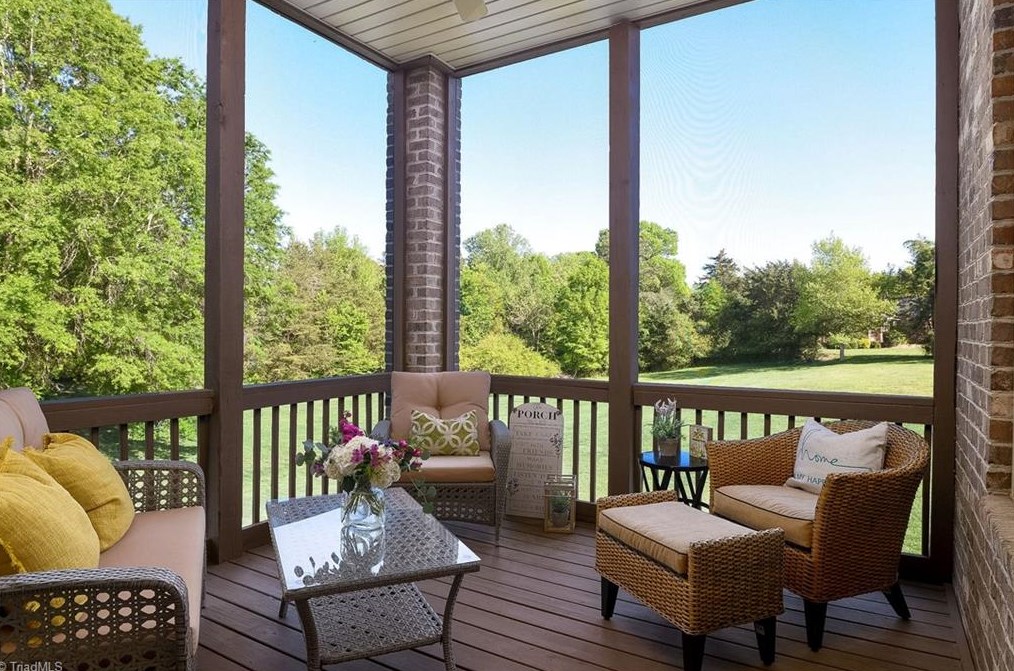 6090 Clopton Dr, Greensboro NC 27455-8373 exterior