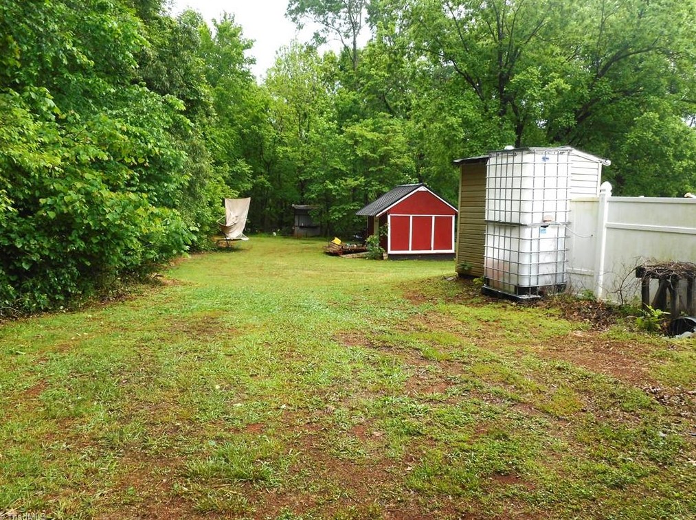 5844 Nc Highway 49, Burlington NC  27215-9635 exterior
