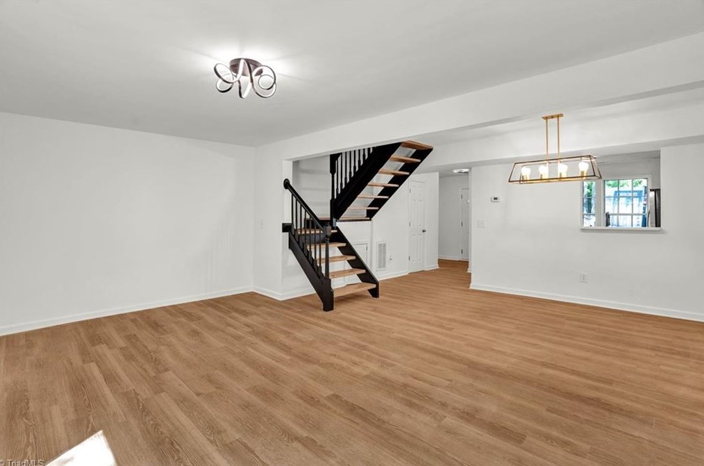 154 Luxon Pl, Cary NC 27513-4835 exterior