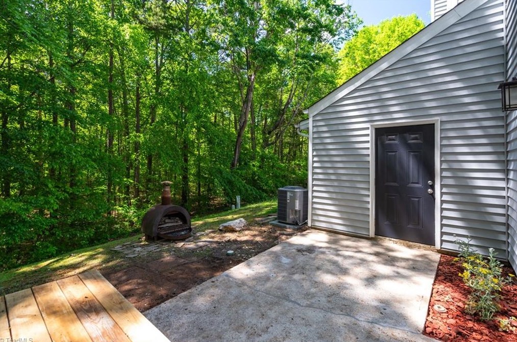 154 Luxon Pl, Cary NC 27513-4835 exterior