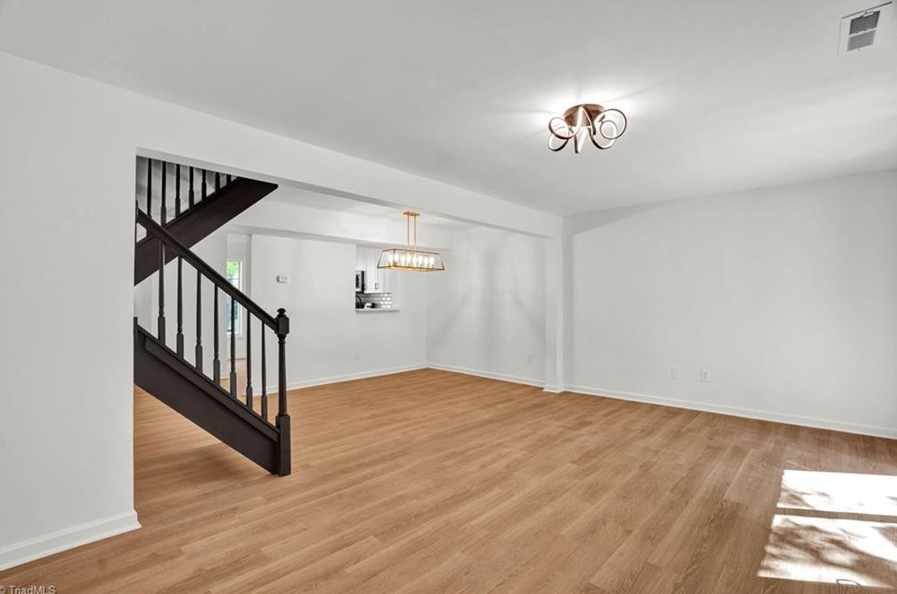 154 Luxon Pl, Cary NC 27513-4835 exterior