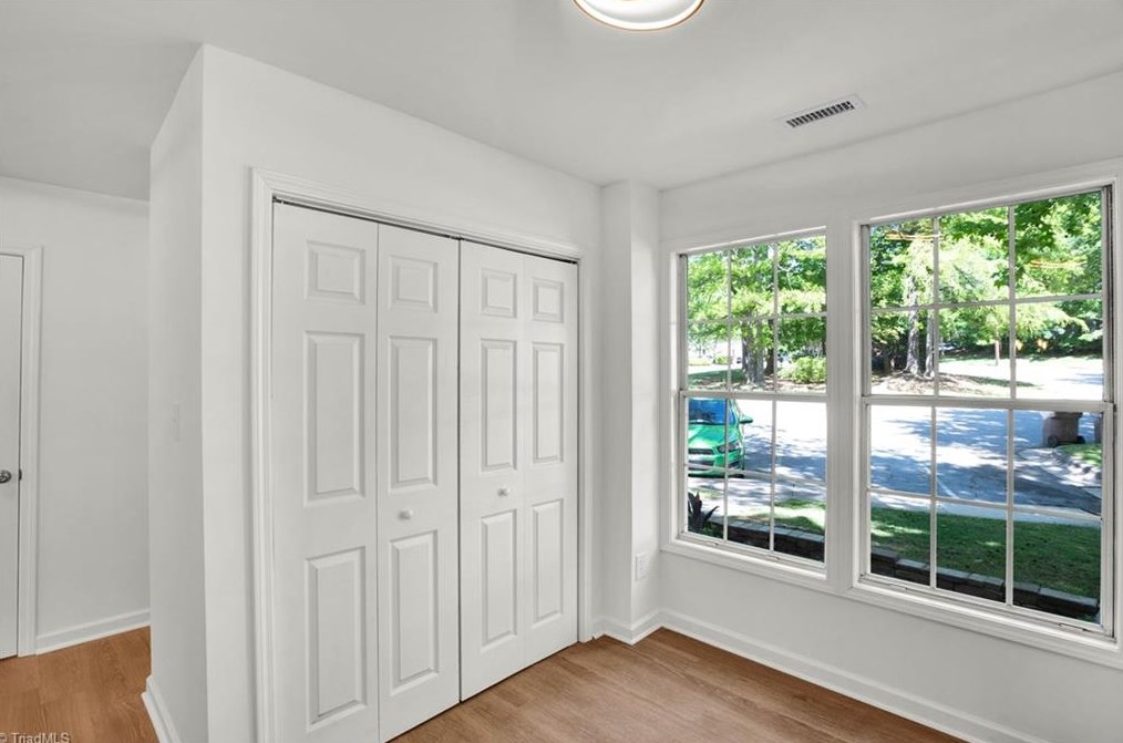 154 Luxon Pl, Cary NC 27513-4835 exterior