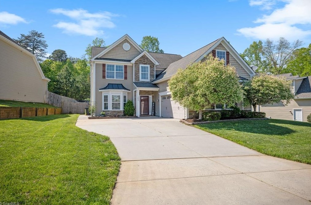 2632 Crosland Hills Dr, Winston Salem, NC 27106-9823